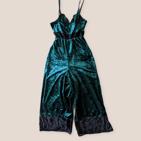 Lace Trim Velvet Jumpsuit - Picture 3 of 4